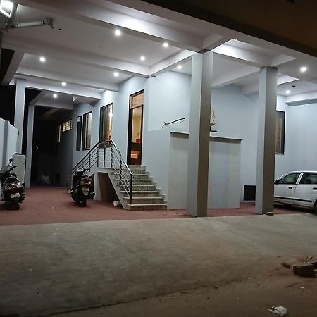 Hotel G M I, Sikar Road Jaipur Buitenkant foto