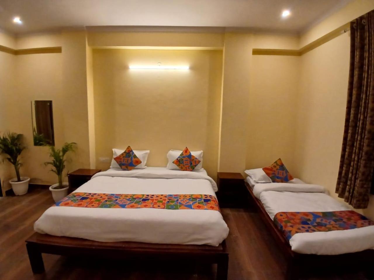 Hotel G M I, Sikar Road Jaipur Buitenkant foto