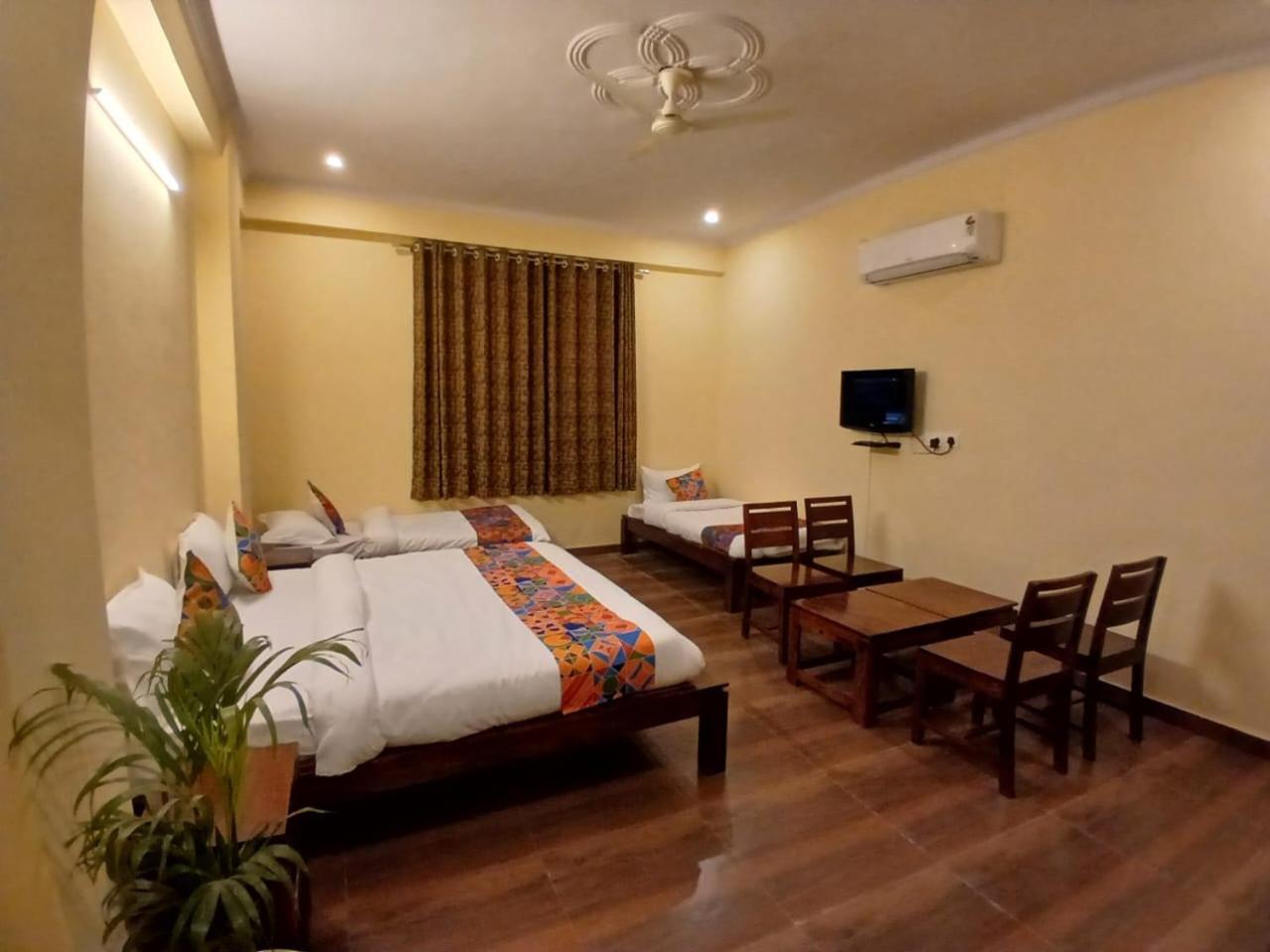 Hotel G M I, Sikar Road Jaipur Buitenkant foto