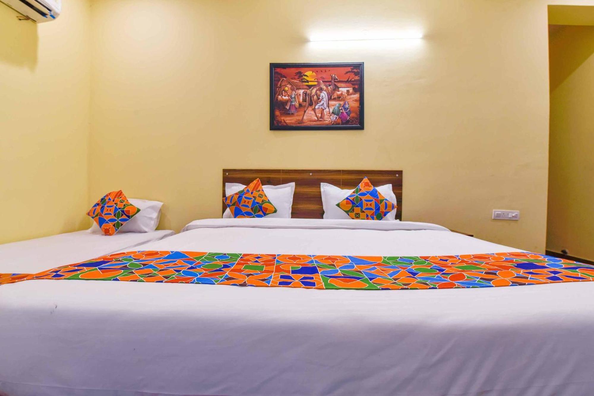 Hotel G M I, Sikar Road Jaipur Buitenkant foto