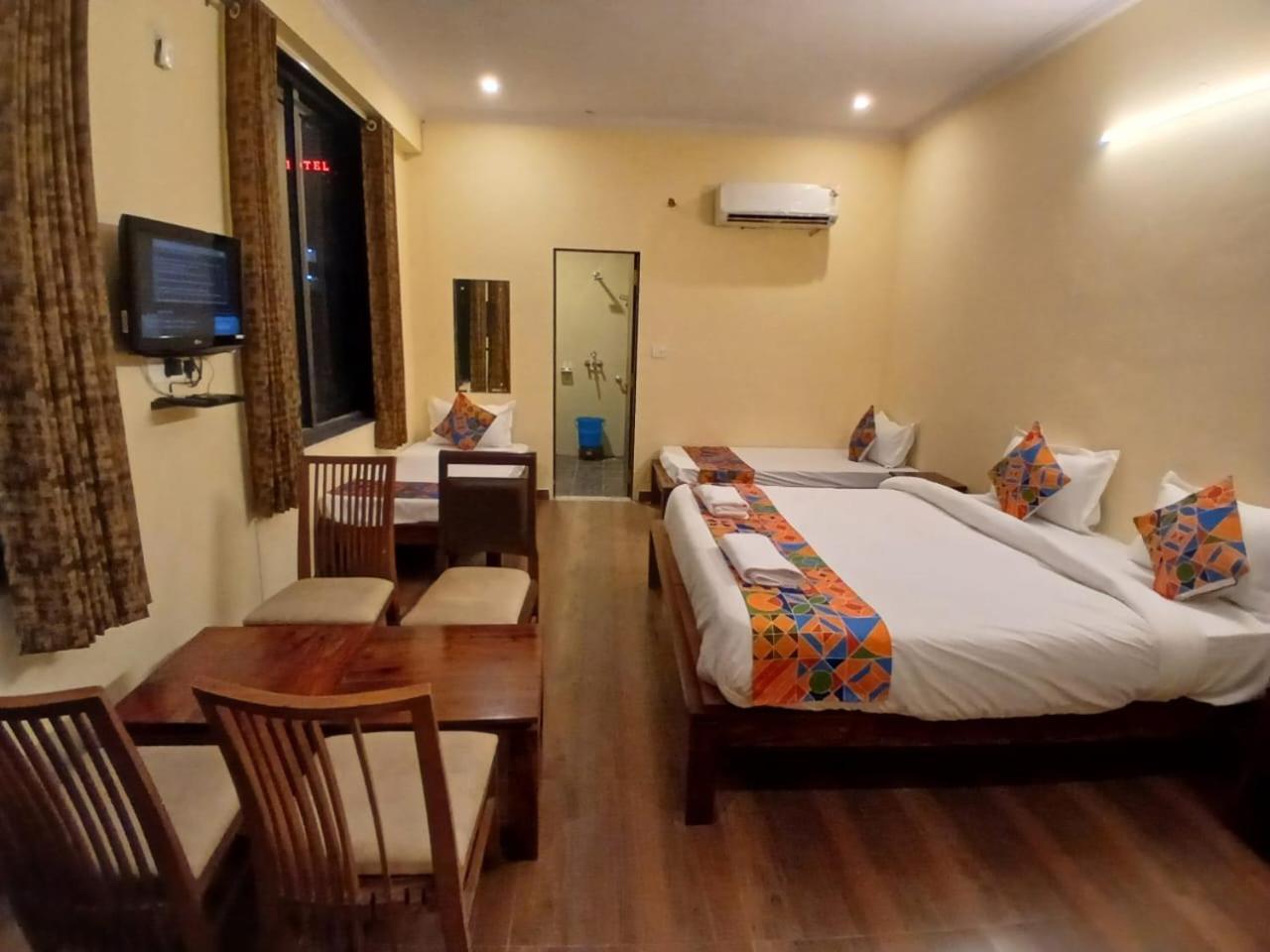 Hotel G M I, Sikar Road Jaipur Buitenkant foto
